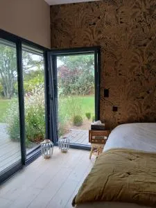 Chambre avec terrasse et salle de bain privative - Le Verger