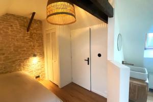 Maisons de vacances La perle-Maison de pecheur a Saint-Aubin-sur-Mer : photos des chambres