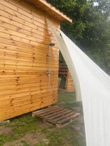 Domek w polu Sulów