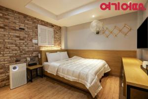 Deluxe Double Room(No Parking Allowed)