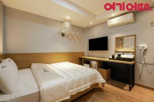 Deluxe Double Room(No Parking Allowed)