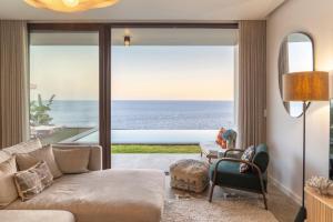 Islander - Funchal Seaside Villas