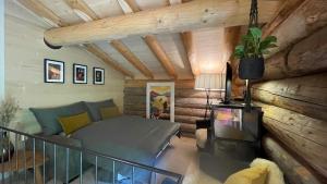 Maiensäss, Berghütte Chlara - autark, voll ausgestattet, Ressourcen begrenzt