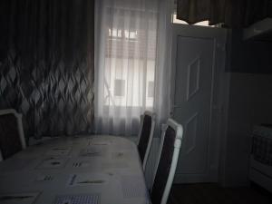 Vitkai-Vörös Apartman