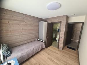 Penkių kambarių apartamentai