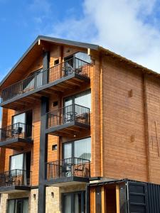 Riders Lodge