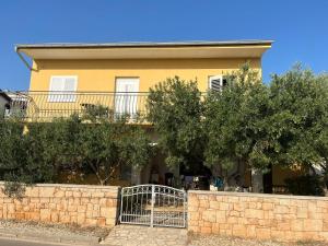 apartmani Ljubica - 3hvězdičkové hotely ve městě Stara Novalja