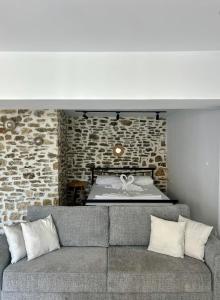 Vourtaréa Guesthouse