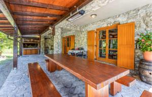 Stunning Home In Lukovdol With Sauna