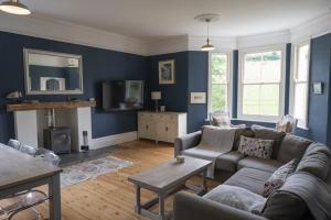 Vine House, Bantham in South Devon near to beach in peaceful rural location