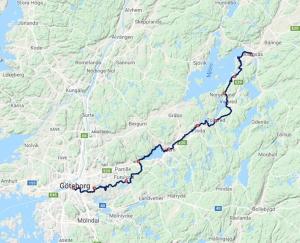 Large pool villa, roof terrace near lake & nature