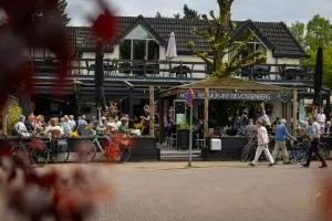 沃森博格餐厅酒店 - 维尔豪特