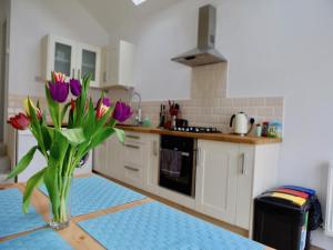 Homely En-Suite for Solo or Business Stay near Westfield Stratford