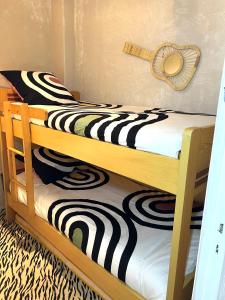 6P Private Garden Little ST TROPEZ