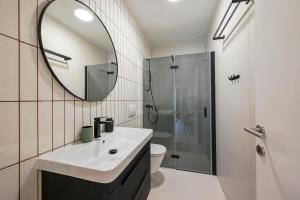House Grisia 33 