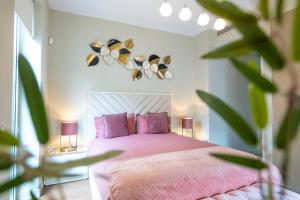 Royal Sea View-2Bedroom-AC-1 min walk restaurants supermk