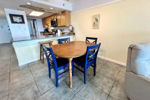 Castaways 9C Condo
