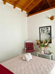 Ο Παραδεισος Της Νικολέτας