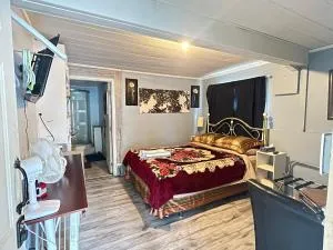 Guest Suite - Private Retreat - J-1 - Deming