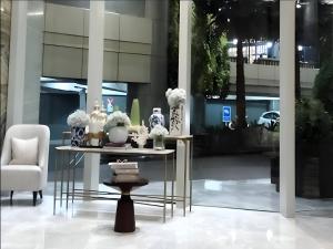 Luxurious 1 Icon 3BR Apartment in Tunjungan Plaza 6 Surabaya City Centre by Le Ciel Hospitality