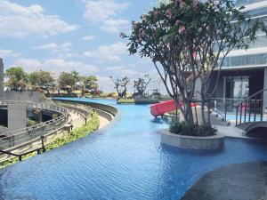 Luxurious 1 Icon 3BR Apartment in Tunjungan Plaza 6 Surabaya City Centre by Le Ciel Hospitality