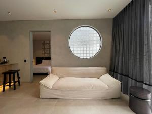 Casa Tokyo 4 Manila - Terraza By Xcay Home