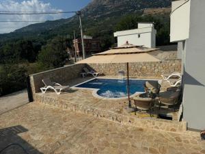 Villa SA