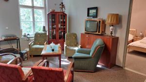 Grabiny Zameczek Dwór Obronny Noclegi