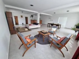 Grand loft moderne - Andasibe