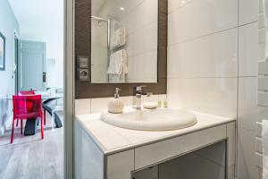Magnifiques Appartements en Hyper Centre de Bordeaux : photos des chambres