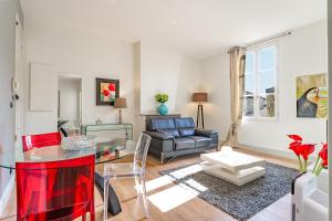 Magnifiques Appartements en Hyper Centre de Bordeaux : photos des chambres