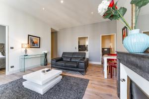 Magnifiques Appartements en Hyper Centre de Bordeaux : photos des chambres