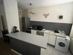 Appartements Appartement centre ville Charolles : photos des chambres