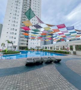 Private twin room for 2 with shared bathroom in boarding place - Cebu IT Park