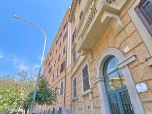 Prince of Rome Superior Rooms