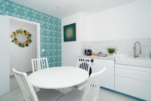 Appartements Fourside Deluxe Apartments in Le Bourget : photos des chambres