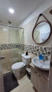 Apartamento Privado Vacacional a 5m del Aeropuerto, 20 minutos del Parque del Cafe y Centro de Armenia con 4 Piscinas, 3 Jacuzzi, Sauna By Molca Xperiences 2H