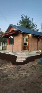 Cabaña acogedora en el centro de Epuyen - Leteque