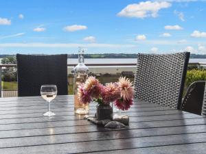 8 person holiday home in Aabenraa-By Traum