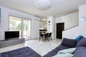 APARTMENT SECRET GARDEN 3 