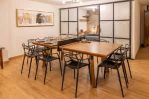 Posh Polanco Stay TVs and Desks in Each Room