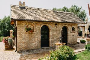 Pearl Island Apartments