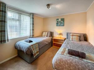 Lodge Two - Uk47246