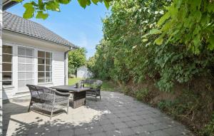 Nice Home In Millinge With Wifi