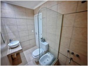 Twin Fin surf houses Serrano a 4 cuadras de la playa