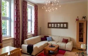 1 Bedroom Cozy Apartment In Ilawa - 伊拉华