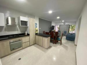 Apto para descanso, comodidad y excelente ubicacion