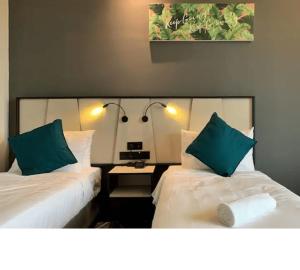 M101 Dang Wangi remote work-friendly suite