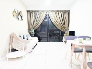 Mosaic MidValley Southkey 2 Bedroom High Floor by 9 Sands
