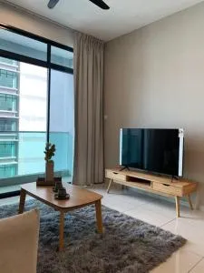 City Of Green near Bukit Jalil Cozy 7pax 3R2B - Sungai Besi